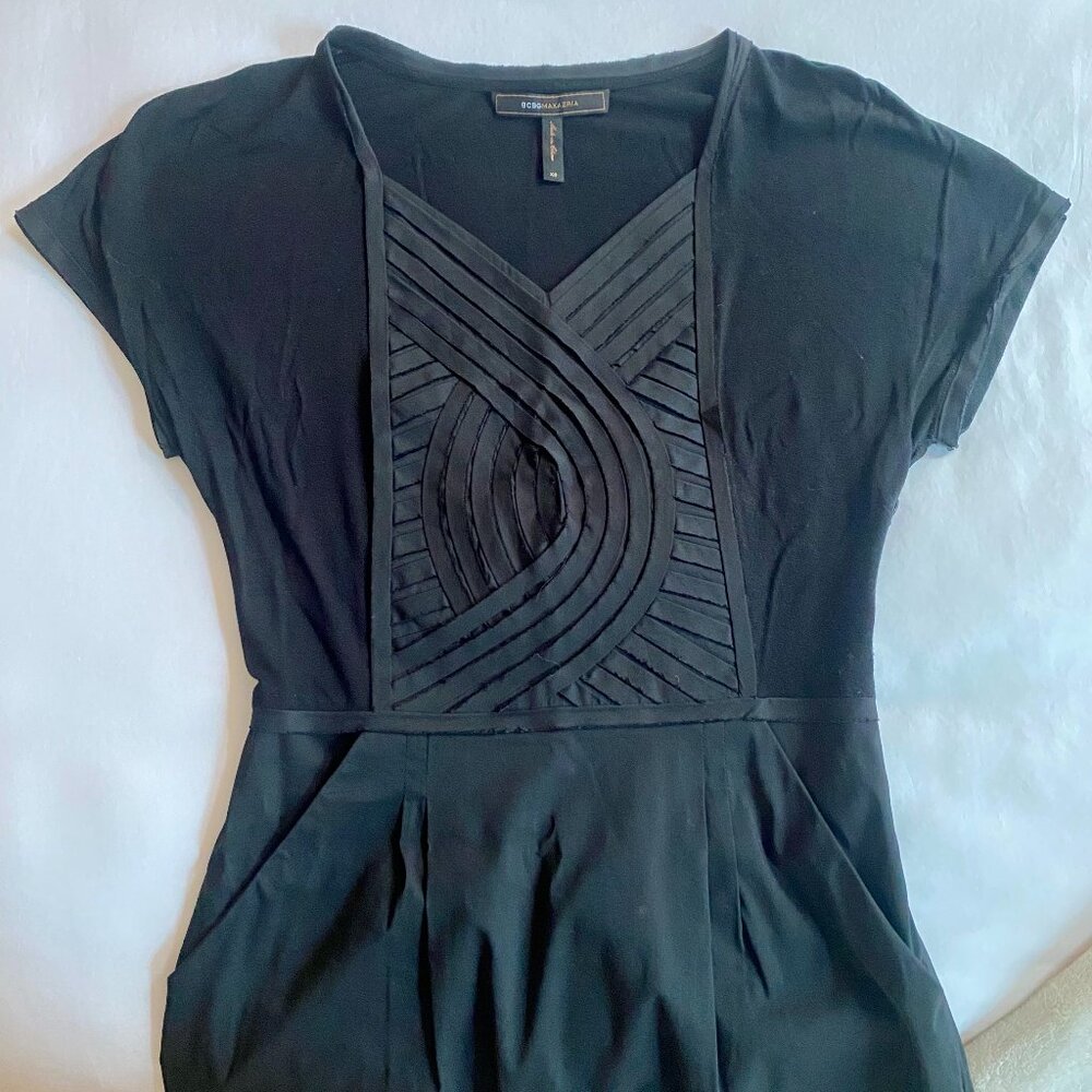 BCBGMaxAzria Black Short Sleeve Dress w/ Pockets